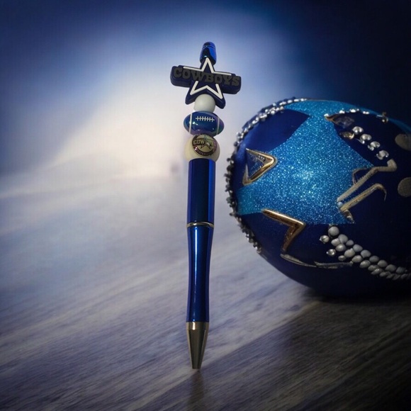 Blue, White and Silver Pen - Picture 3 of 6